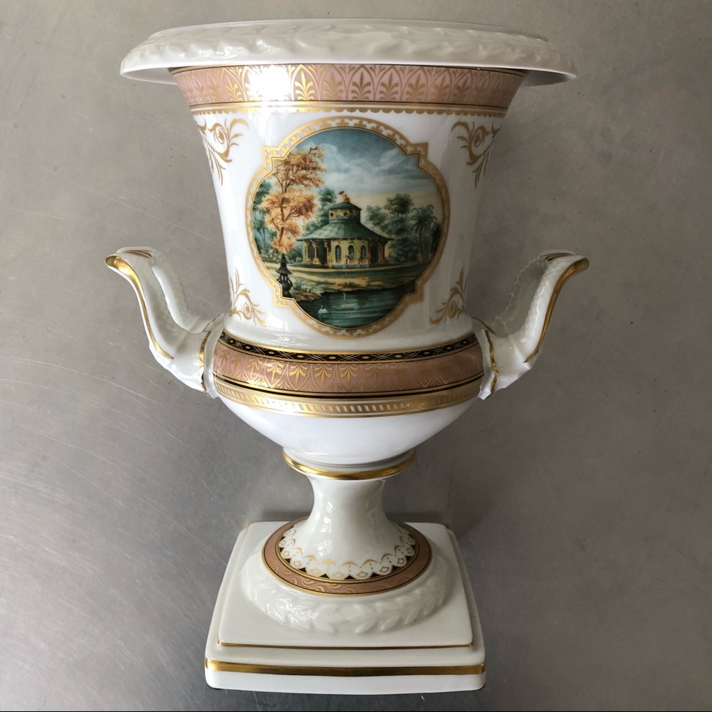 ⭐️AK Kaiser⭐️Porcelain Vase Belvedere K Nossek